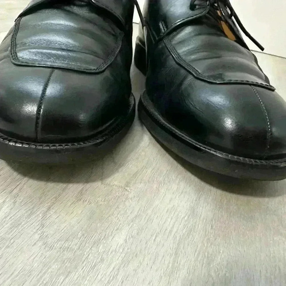 Vintage Burberry Oxford dress shoes for men size 6.5 main image 5